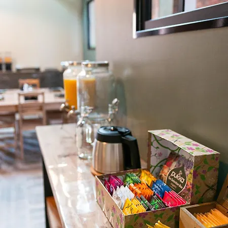 Domaine La Grange D Hotes 住宿加早餐酒店 4*