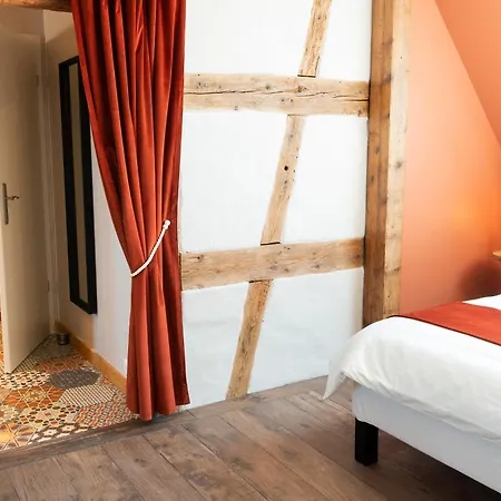 Domaine La Grange - D'hôtes L'inspiration Alojamento de Acomodação e Pequeno-almoço 4*